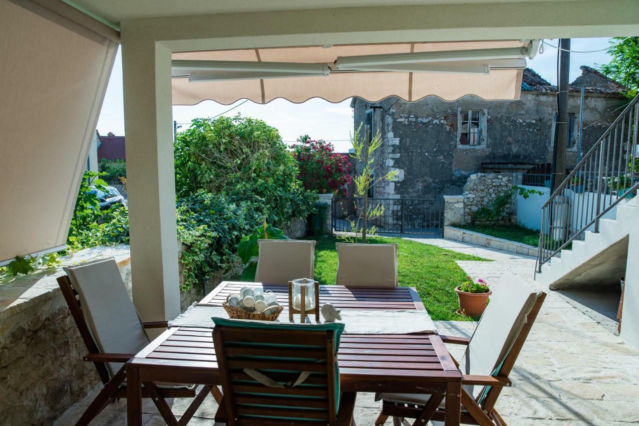 נין Summer House Mulac מראה חיצוני תמונה